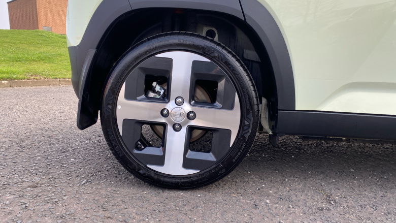 Hyundai INSTER 85kW 02 49kWh 5dr Auto Electric Hatchback